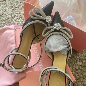 Mach & Mach Double Bow